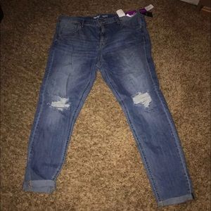 Size 14 mossimo distressed jeans. New